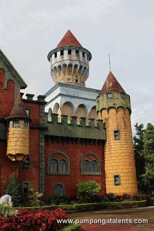 Inside of Wonderland in Batangas