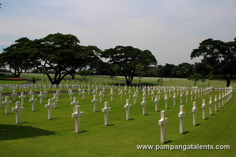 Headstone form concentric circle on the graves area of Manila American Cemetery and Memorial.