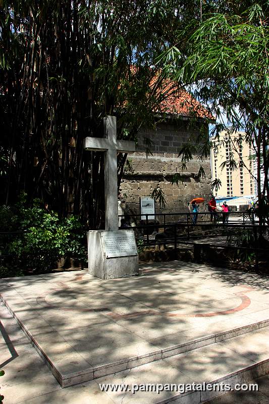 Memorial Cross In Fort Santiago
