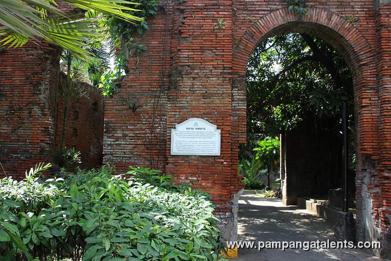 Rizal Shrine in Intramuros