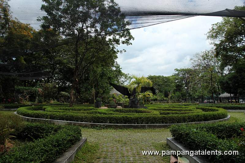 Flower Design Landscape in Hardin ng mga Bulaklak in Quezon Memorial Circle in Quezon City.