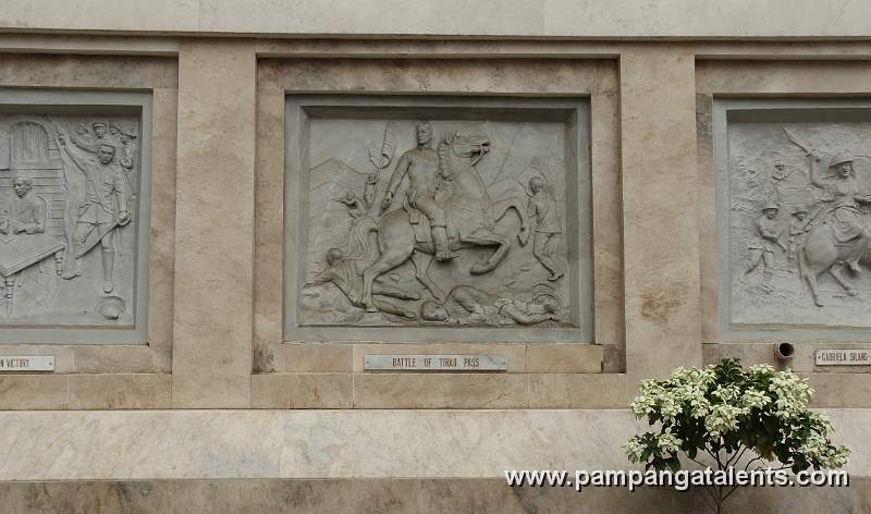 Sculture Representation of the Battle od Tirad Pass onQuezon Memorial Shrine Facade.
