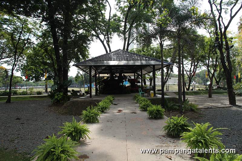 Cat-Walk inside Tropical Garden in Quezon Memorial Circle in Quezon City.