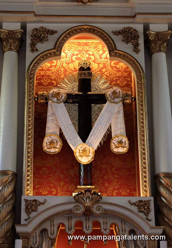 White Cloth Hang in M Shape - A Symbolic Element of Mother Mary and the Monks