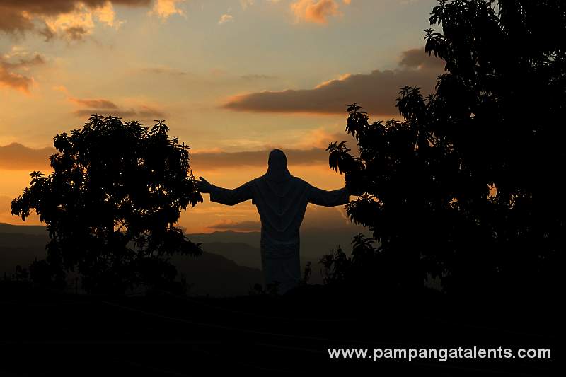 Back View of the Statue of the Risen Lord