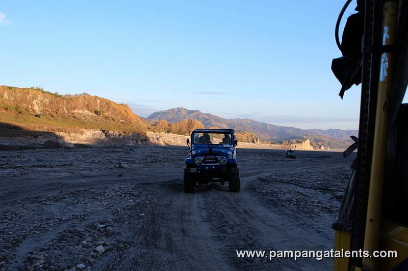 4x4 Drive Service to Mt. Pinatubo (Tarlac to Zambales)