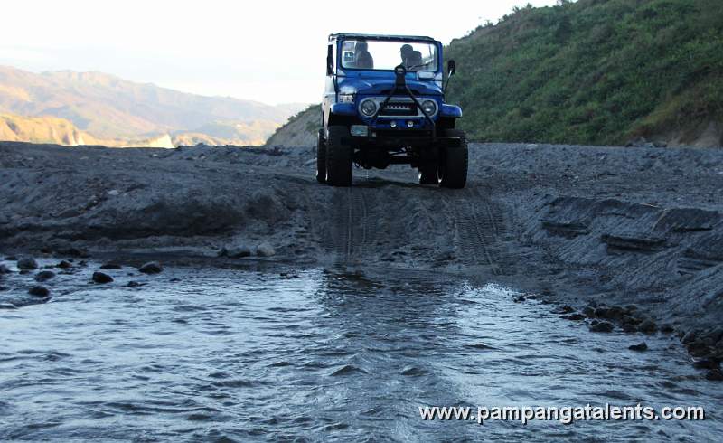 4x4 Drive Service to Mt. Pinatubo (Tarlac to Zambales)