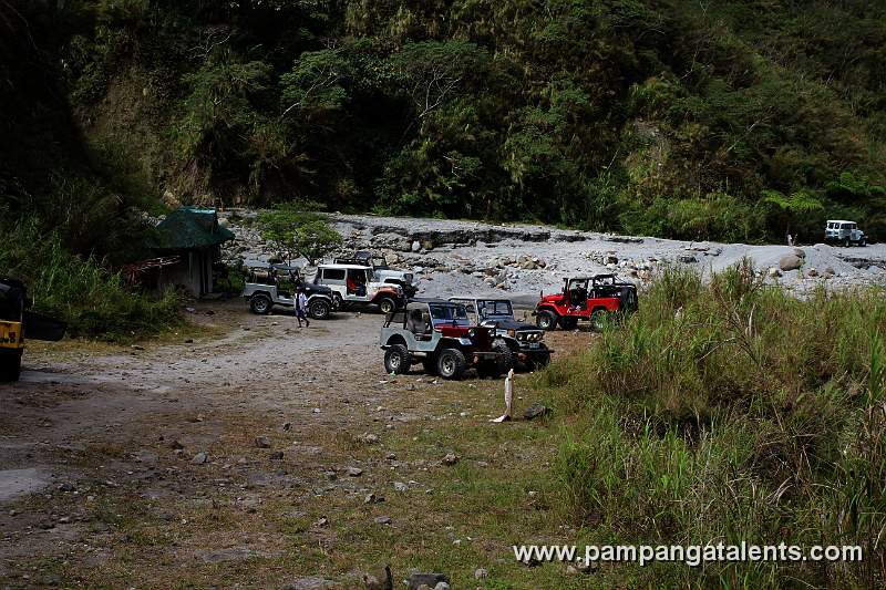 4x4 Drive Service to Mt. Pinatubo (Tarlac to Zambales)