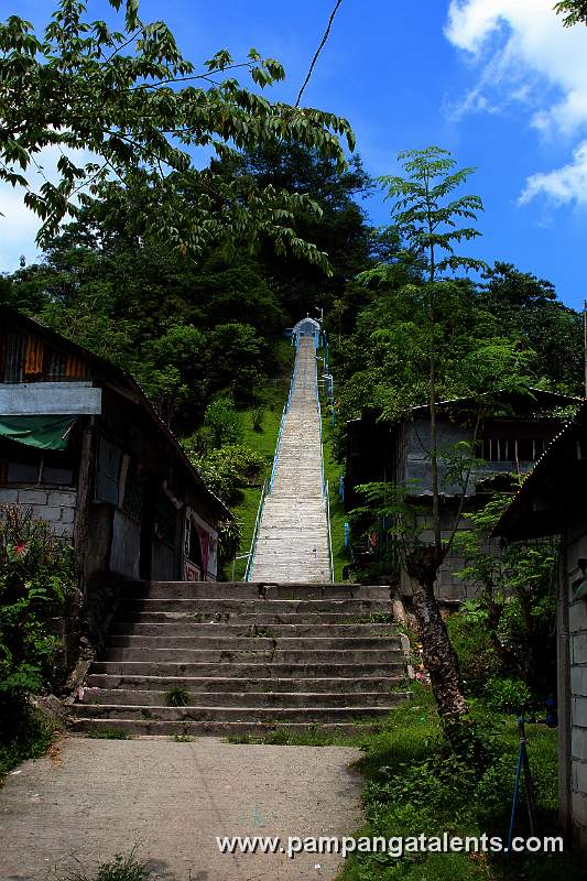 100 Steps Stairway to Our Lady of Lourdes Grotto
